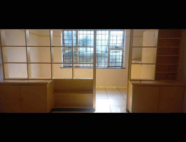 0.5 BEDROOM FLAT TO LET IN DURBAN CENTRAL